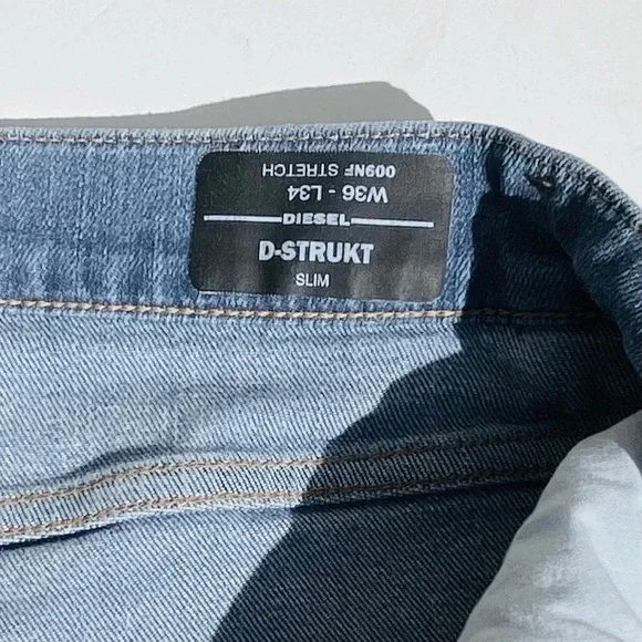 DIESEL Men’s D-Strukt Slim Fit Light Wash Jeans size 36/34
